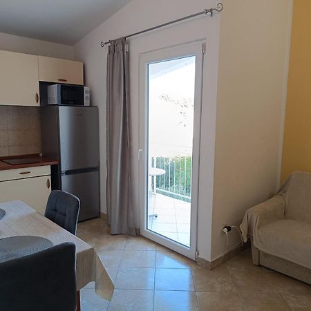 Apartmani Ljubo Primošten Exterior foto