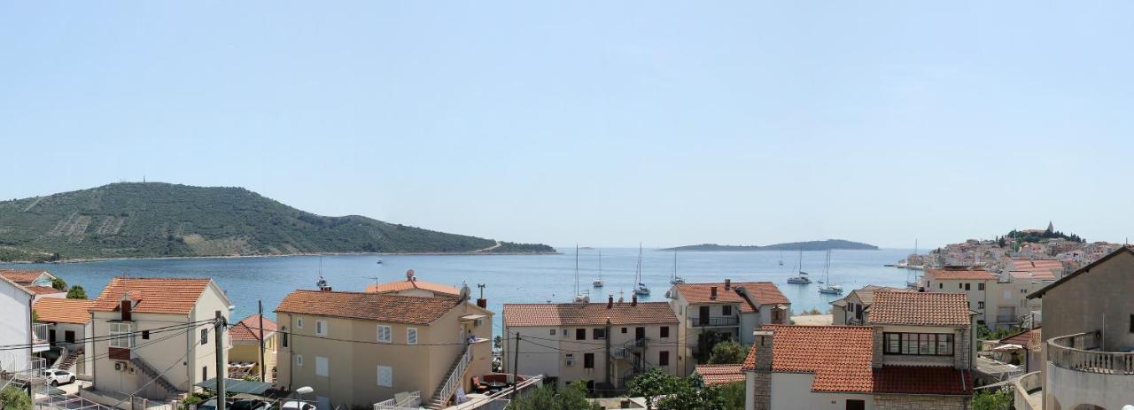 Apartmani Ljubo Primošten Exterior foto