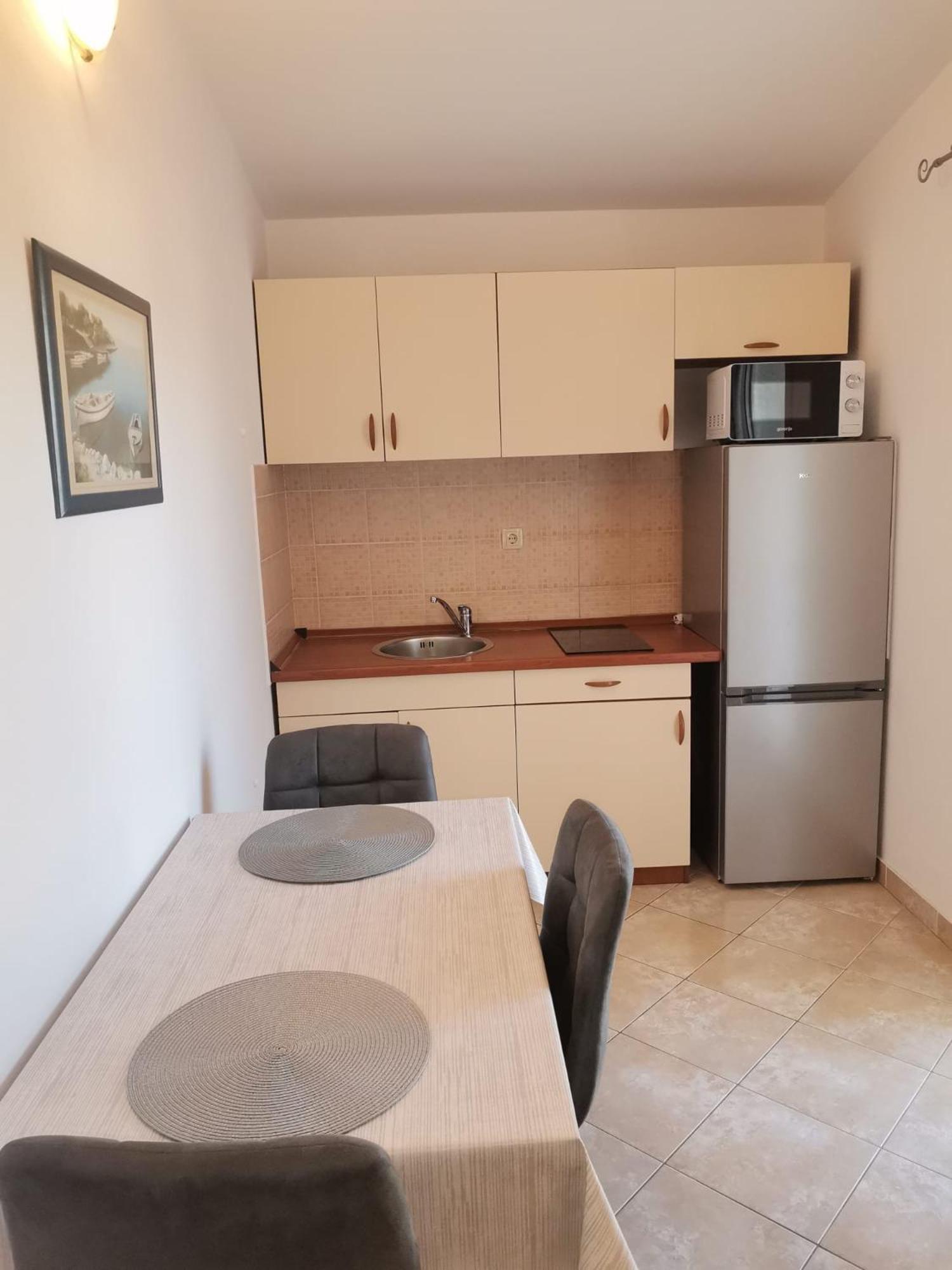 Apartmani Ljubo Primošten Exterior foto