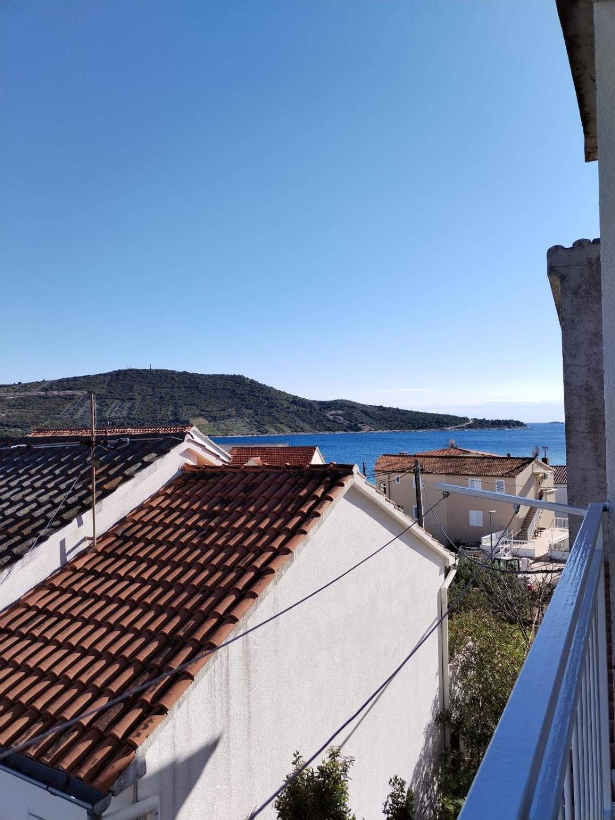 Apartmani Ljubo Primošten Exterior foto