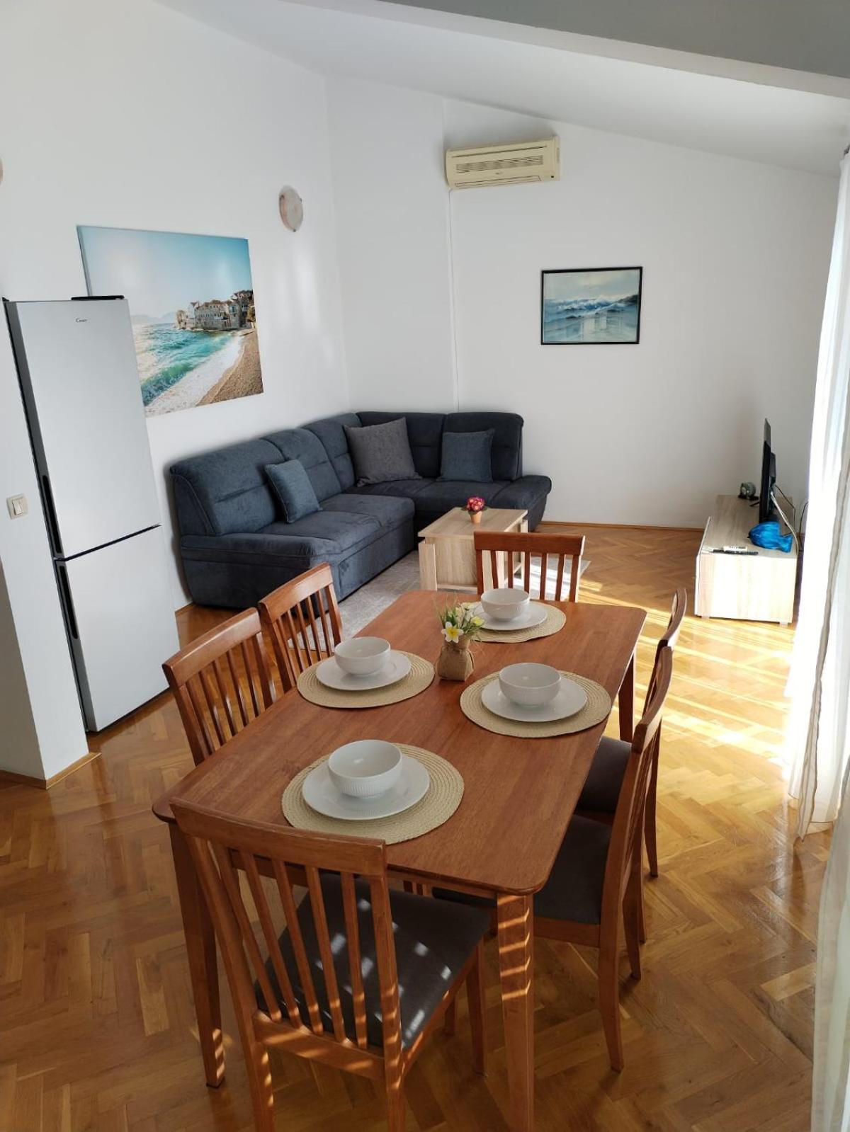 Apartmani Ljubo Primošten Exterior foto