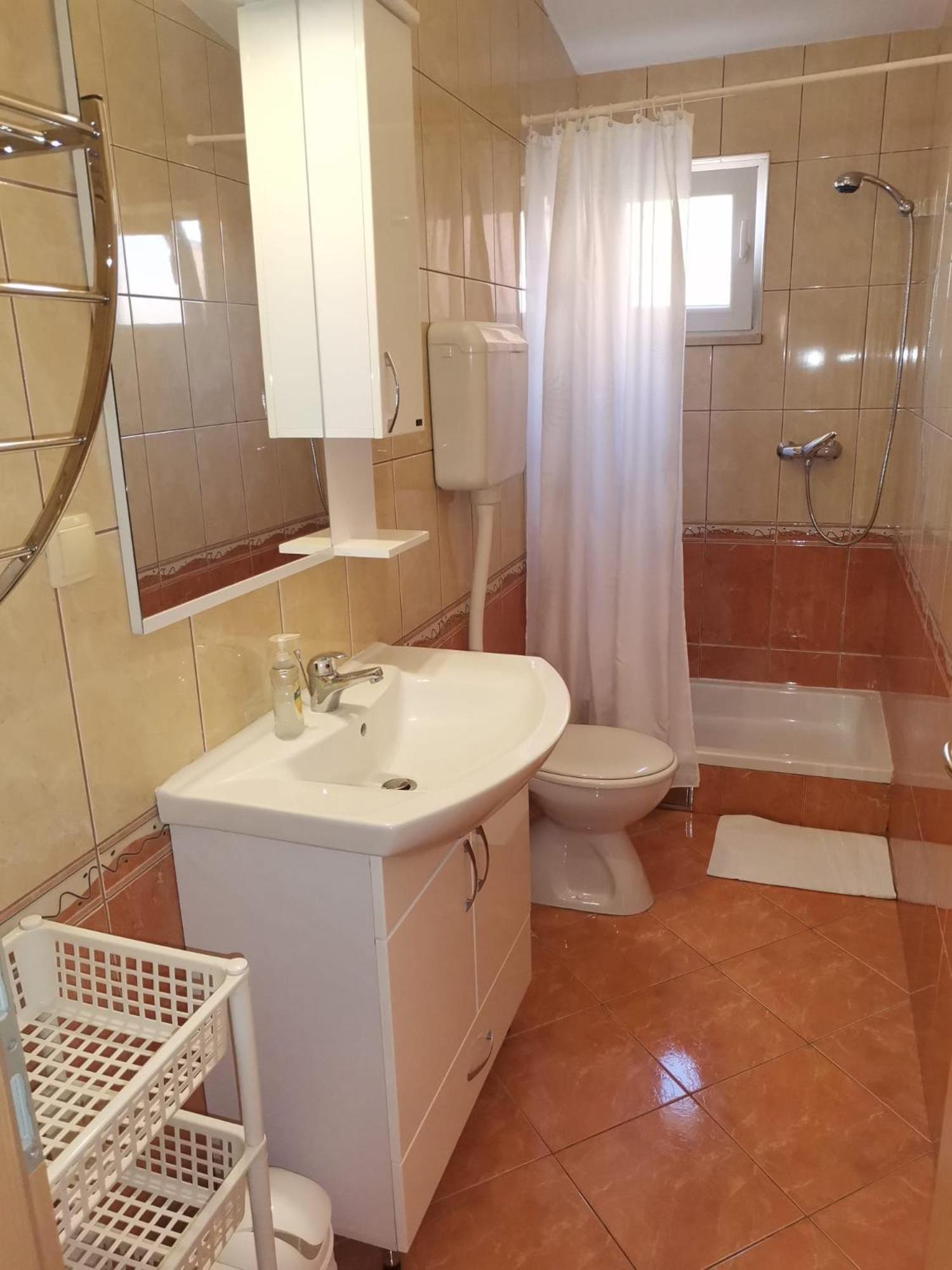 Apartmani Ljubo Primošten Exterior foto